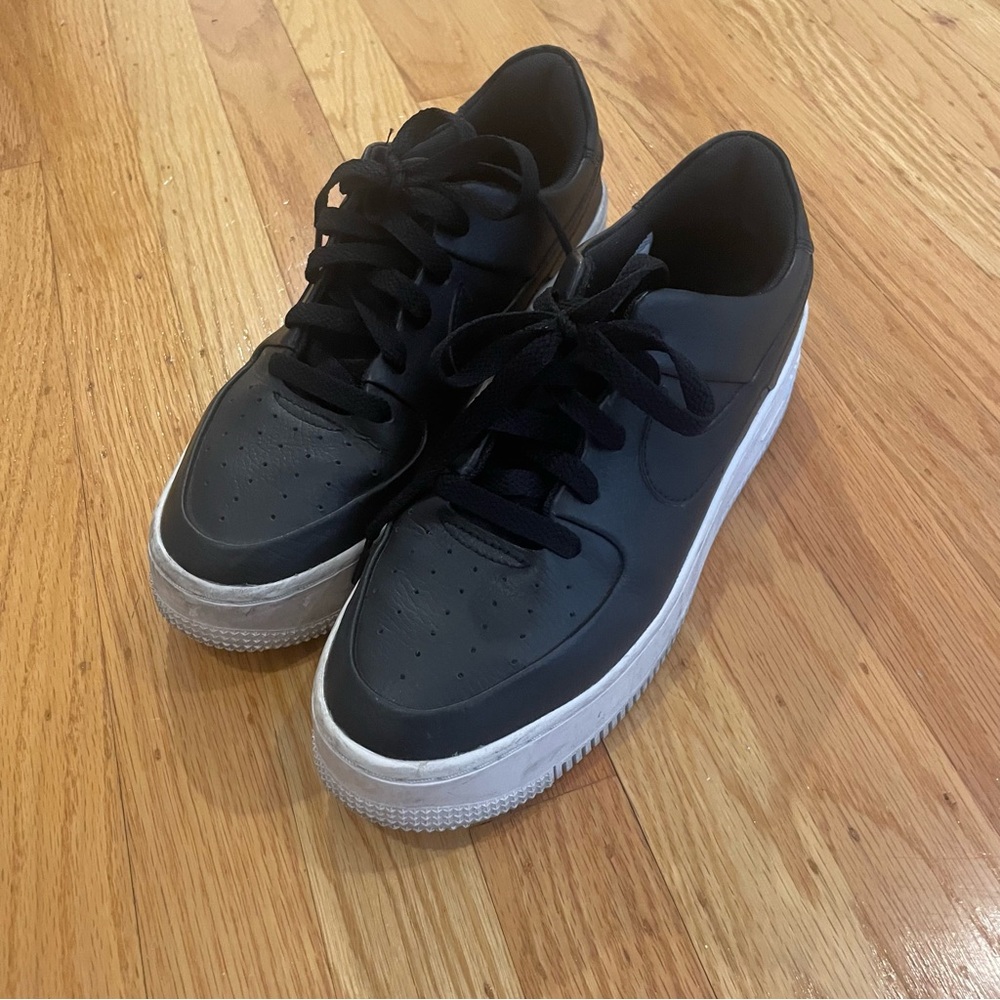 Nike Black Sneakers with White Soles